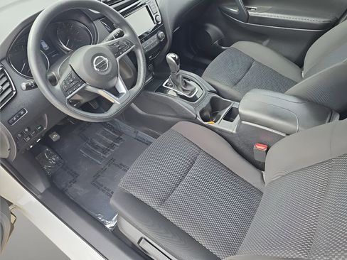 Used 2022 Nissan Rogue Sport S AWD/4WD image 9