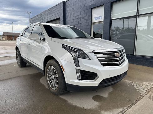 Used 2019 Cadillac XT5 Luxury FWD image 2