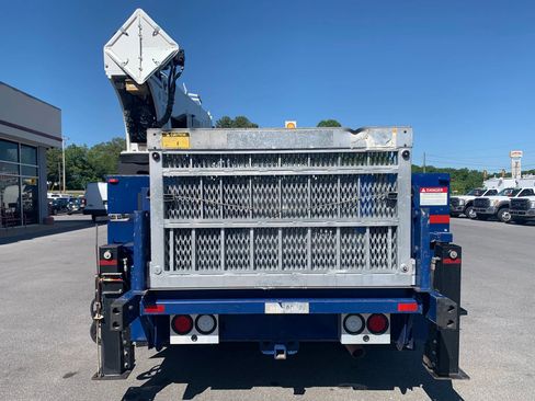 Used 2015 Ford F550 4x4 Regular Cab Super Duty image 6