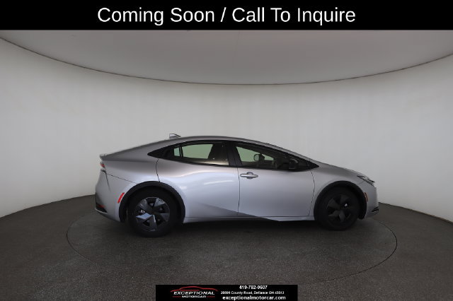Used 2025 Toyota Prius LE FWD image 29