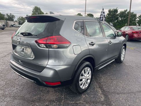 Used 2018 Nissan Rogue S AWD/4WD image 4