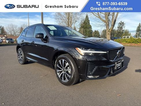 Used 2023 Volvo XC60 B5 Plus image 1