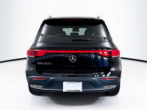 Used 2023 Mercedes-Benz EQB 250+ image 26
