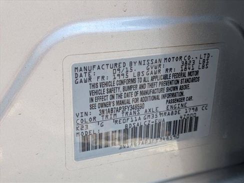 Used 2015 Nissan Sentra S FWD image 22