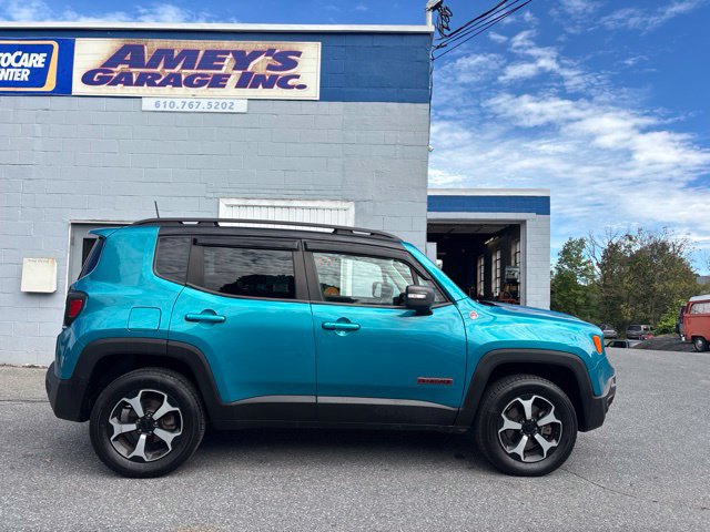 Used 2020 Jeep Renegade Trailhawk w/ Cold Weather Group AWD/4WD image 6