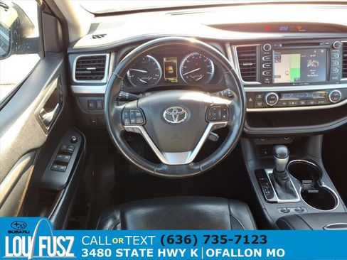 Used 2018 Toyota Highlander Limited image 7