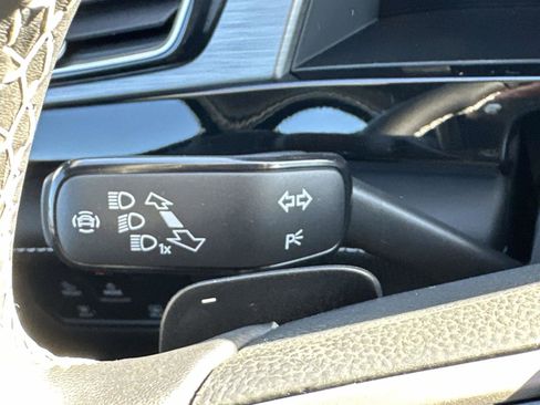 New 2026 Volkswagen Atlas Cross Sport SE image 26