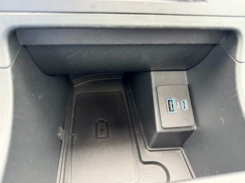 Used 2024 Ford Edge Titanium w/ Equipment Group 301A AWD/4WD image 12