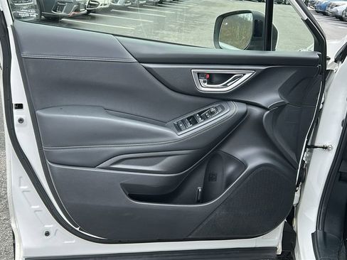 Certified 2023 Subaru Forester Premium image 9