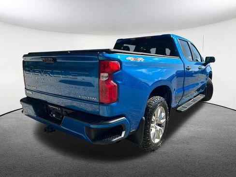 Used 2024 Chevrolet Silverado 1500 Custom AWD/4WD image 17