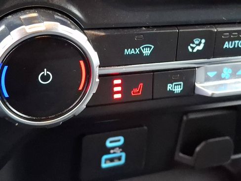 Certified 2022 Ford F150 XLT w/ Equipment Group 302A High image 27