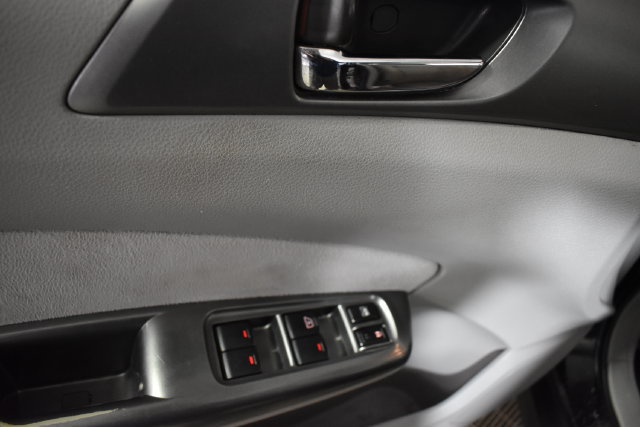 Used 2013 Subaru Forester 2.5XT Touring AWD/4WD image 8