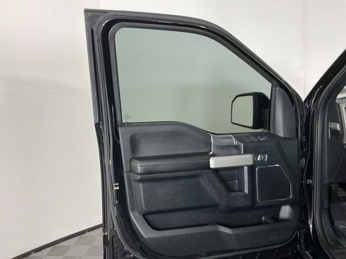 Used 2017 Ford F150 Lariat w/ Equipment Group 501A Mid AWD/4WD image 12