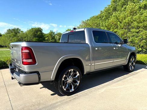 Used 2022 RAM 1500 Limited w/ Body Color Bumper Group image 5