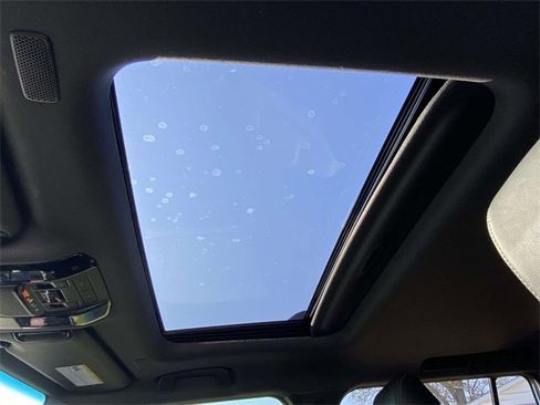 Used 2025 Toyota Land Cruiser image 17