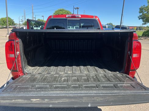 Used 2016 Chevrolet Colorado Z71 AWD/4WD image 23