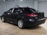 Used 2020 Toyota Corolla LE image 5
