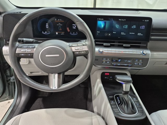 Used 2024 Hyundai Kona SEL AWD/4WD image 14