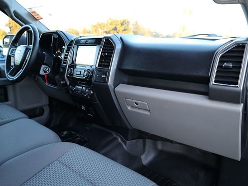 Used 2016 Ford F150 XLT w/ Equipment Group 302A Luxury image 17