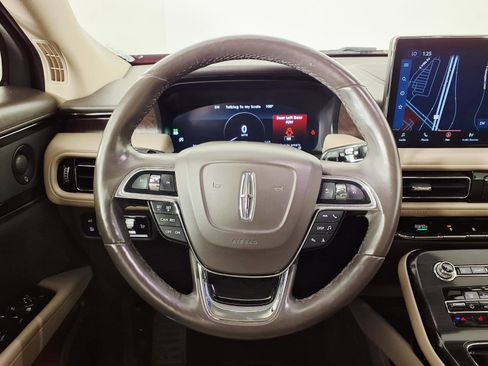 Used 2021 Lincoln Nautilus Reserve AWD/4WD image 15