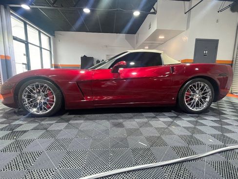 Used 2007 Chevrolet Corvette Convertible w/ Preferred Equipment Group image 4