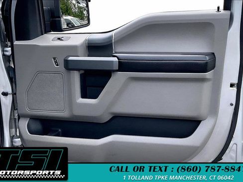 Used 2018 Ford F150 XLT w/ Equipment Group 302A Luxury AWD/4WD image 25