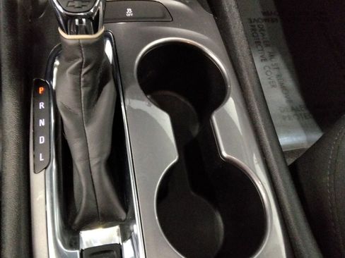 Used 2023 Chevrolet Malibu LS image 18