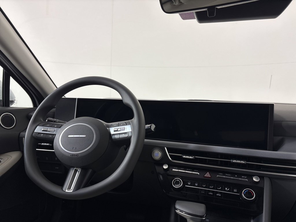 Certified 2026 Hyundai Sonata SE FWD image 21