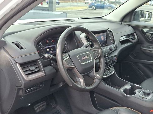 Used 2022 GMC Terrain AT4 w/ Infotainment Package II image 10