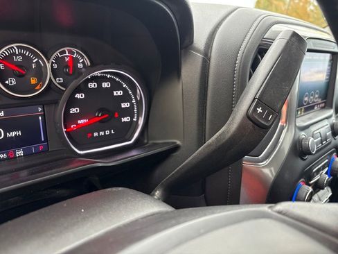 Used 2020 Chevrolet Silverado 1500 LT w/ All-Star Edition image 28