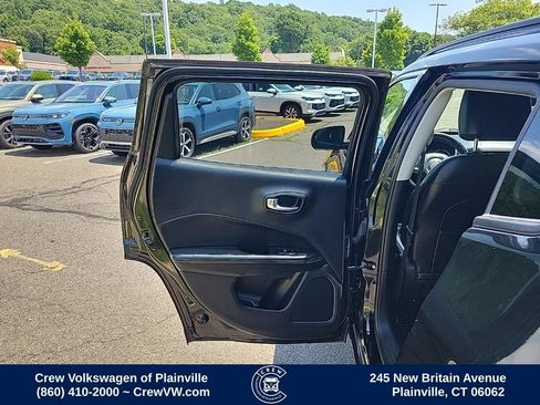 Used 2019 Jeep Compass Latitude AWD/4WD image 47