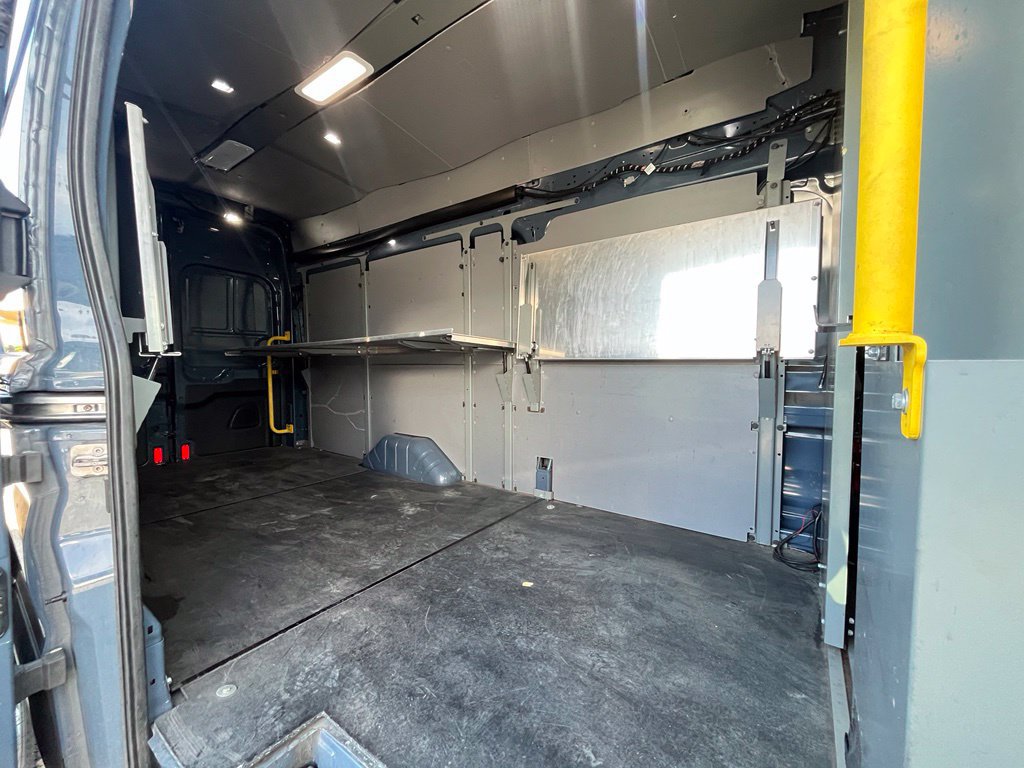 Used 2020 Ford Transit 250 148 High Roof Extended RWD image 5