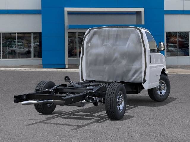 New 2026 Chevrolet Express 3500 w/ Power Convenience Package RWD image 4