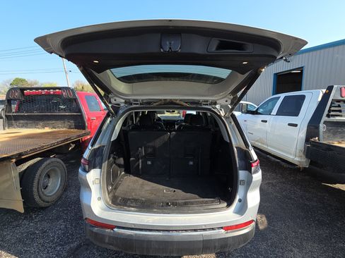 Used 2021 Jeep Grand Cherokee L Limited image 15