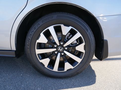 Certified 2025 Honda Odyssey EX-L image 12