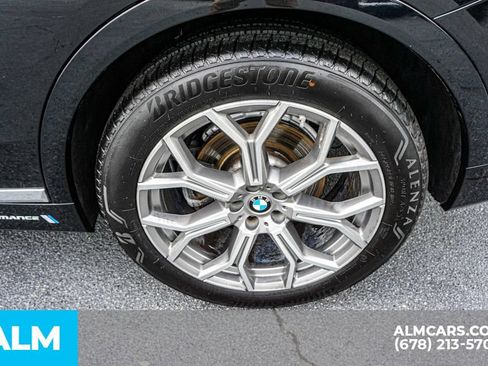 Used 2021 BMW X7 xDrive40i w/ Premium Package AWD/4WD image 16
