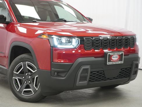 New 2026 Jeep Cherokee Limited AWD/4WD image 3