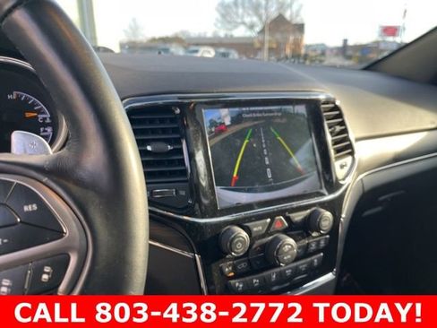 Used 2021 Jeep Grand Cherokee Limited w/ Luxury Group II image 24