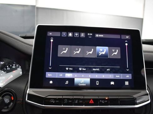 Used 2025 Jeep Compass Trailhawk image 23