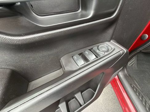 Certified 2021 Chevrolet Silverado 1500 Custom AWD/4WD image 21