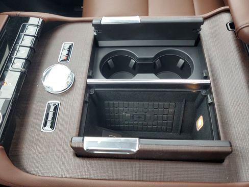 New 2026 Lincoln Navigator Reserve image 26