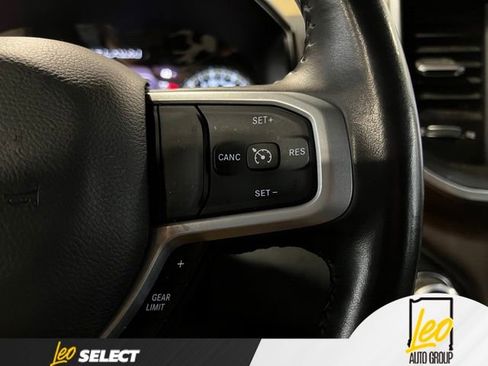 Used 2022 RAM 1500 Big Horn AWD/4WD image 14