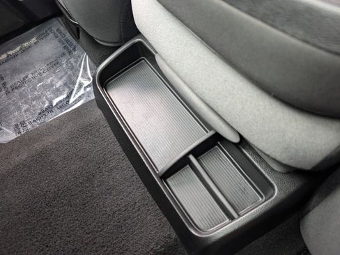 Used 2024 RAM 2500 Big Horn image 30