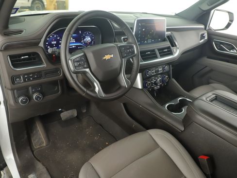 Used 2023 Chevrolet Tahoe LT w/ Luxury Package image 7