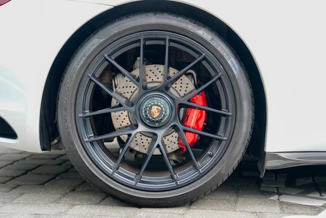 Used 2018 Porsche 911 Targa 4 GTS AWD/4WD image 32