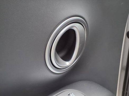 Used 2026 Hyundai Palisade Calligraphy image 16