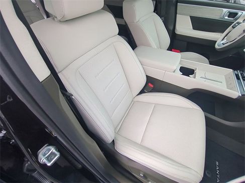 New 2025 Hyundai Santa Fe Calligraphy image 33