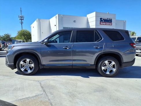 Used 2023 Honda Pilot EX-L image 3