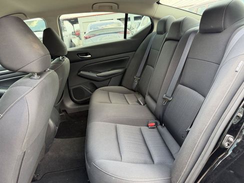 Used 2022 Nissan Altima 2.5 SV FWD image 16