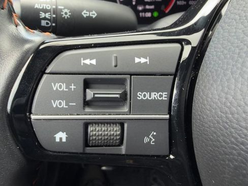 Used 2025 Honda HR-V Sport image 27